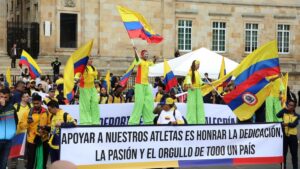Deportistas colombianos exigen frenar el recorte más grande en la historia al deporte