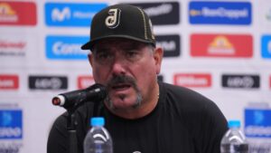 Benjamín Gil critica a la afición de Diablos y descarta dirigirlos en el futuro