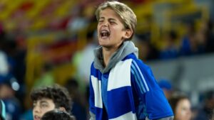 Los hinchas de Millonarios no aguantan más: “Bórrenlos a todos”