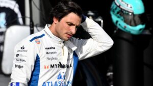 Carlos Sainz, frustrado con su Williams: “No es un coche que me guste conducir”