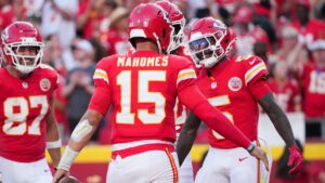 ¡Están de regreso! Los Chiefs le pasan por encima a Ravens