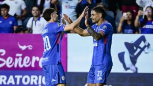 Cruz Azul derrota a Pachuca y suma su sexta victoria al hilo en el torneo