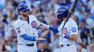 Cubs pega cuadrangulares espalda con espalda para vencer a los Padres