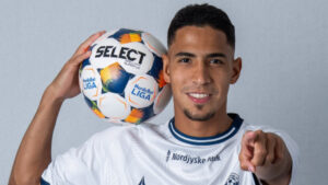 Blessd abre camino en Europa: Sebastián Vásquez, canterano colombiano, debuta en fútbol danés