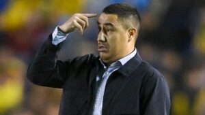 ¿Cuántos partidos sería suspendido Efraín Juárez? Esto dice el reglamento