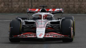 Esteban Ocon, descalificado tras irregularidades en la clasificación en Bakú