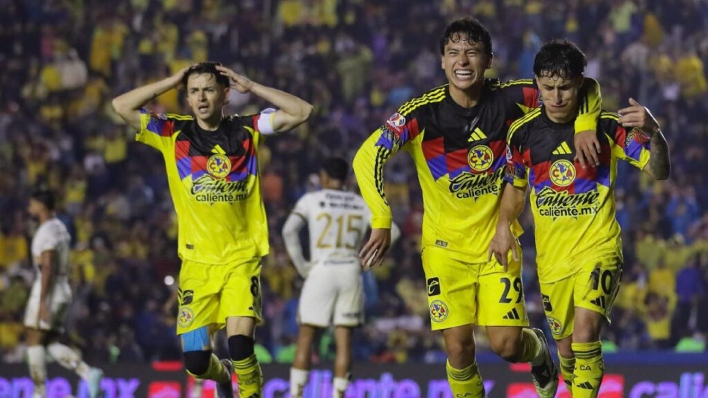 El gesto de Fidalgo que se hizo viral en redes tras el golazo de Zendejas