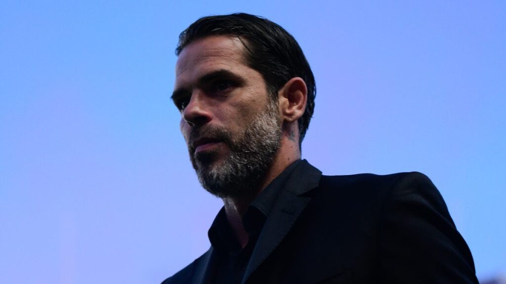 Fernando Gago, en partido del Necaxa