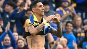 Di María decide el clásico rosarino y enciende alarmas por molestia muscular