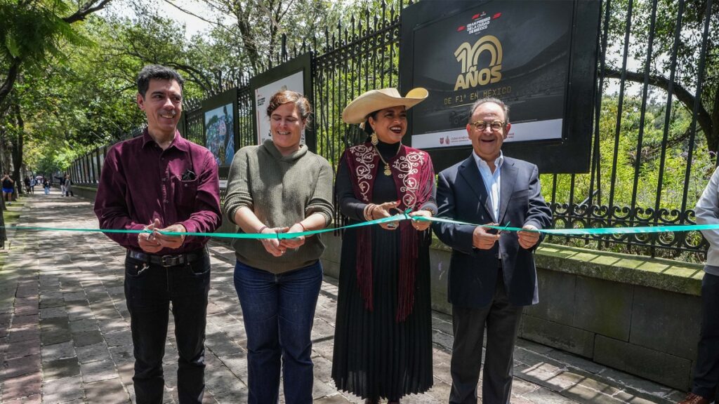 Una década de Fórmula 1 en México se celebra con exposición en Chapultepec