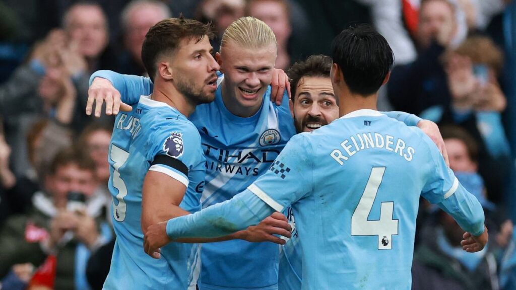 ¡Manchester es azul! El City corta su racha de derrotas ante un United que se sigue hundiendo