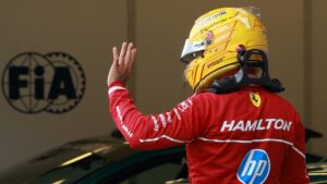 Hamilton admite frustración tras quedar fuera de la Q3 en Bakú