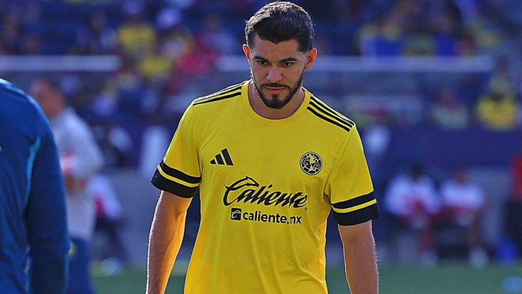 Henry Martín habló previo al Clásico Nacional