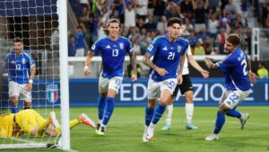 Italia no tiene piedad de Estonia y acecha el segundo lugar de su grupo en las Eliminatorias