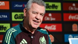 Javier Aguirre y un reencuentro muy agradable con su ‘ex’, Kang-in Lee