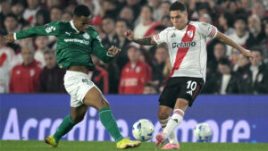 Juanfer Quintero saca la cara por la ‘banda’ colombiana en la derrota de River ante Palmeiras