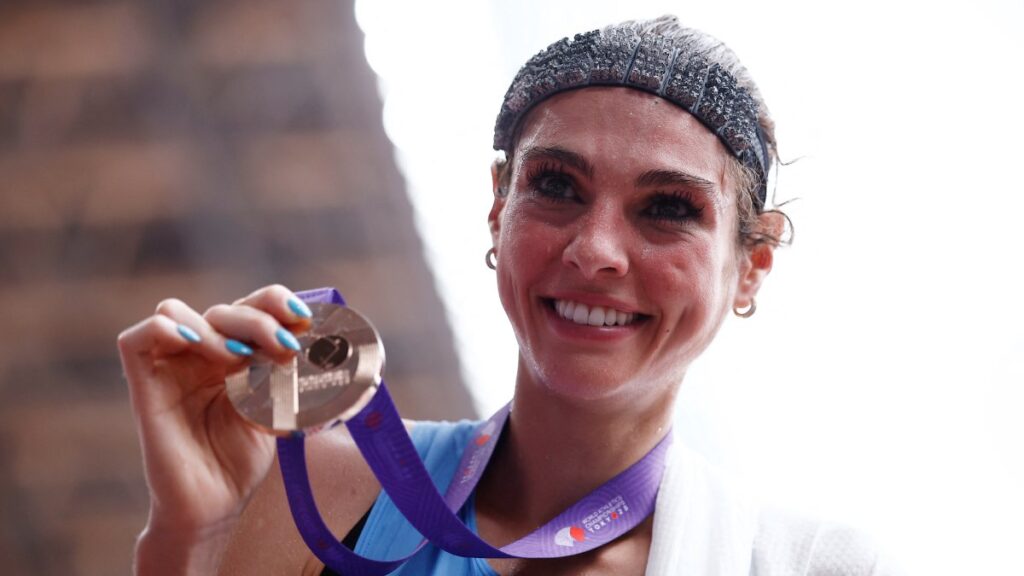 Julia Paternain, medalla de bronce para Uruguay en el maratón femenil de Tokyo 2025