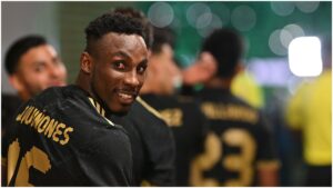 Julián Quiñones sigue imparable: marca en el empate de Al Qadsiah ante Al Hilal