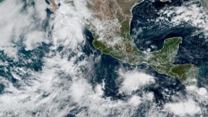 Huracán Kiko es categoría 4: ¿Afecta a México en su trayectoria por el Pacífico?