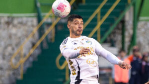 “Comunicaciones necesita una limpieza espiritual”