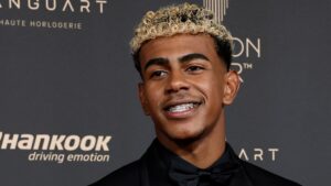 Joan Laporta confía en Lamine Yamal: “Este trofeo lo motivará para ganar el Balón de Oro”