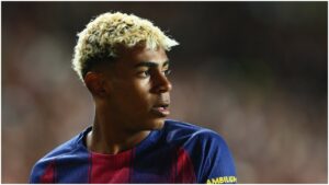 Hansi Flick, en guerra con Luis de la Fuente por los problemas físicos de Lamine Yamal