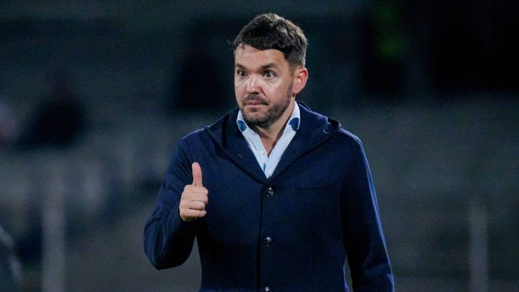 Larcamón lo toma con calma: “Las ambiciones de Cruz Azul son más grandes que un buen inicio”