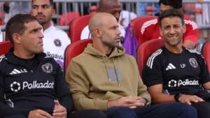 Mascherano cumple la 'amenaza' y hace varios cambios para medirse al Chicago Fire