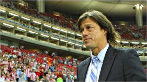 Matías Almeyda quiere llevar su fórmula ganadora de Chivas al Sevilla