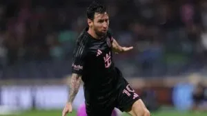 Messi encamina el triunfo y el pase del Inter Miami a playoffs en la MLS