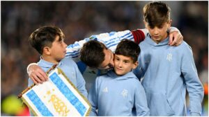 Así fue el adiós de Leo Messi con Argentina en eliminatorias: doblete y lágrimas del capitán