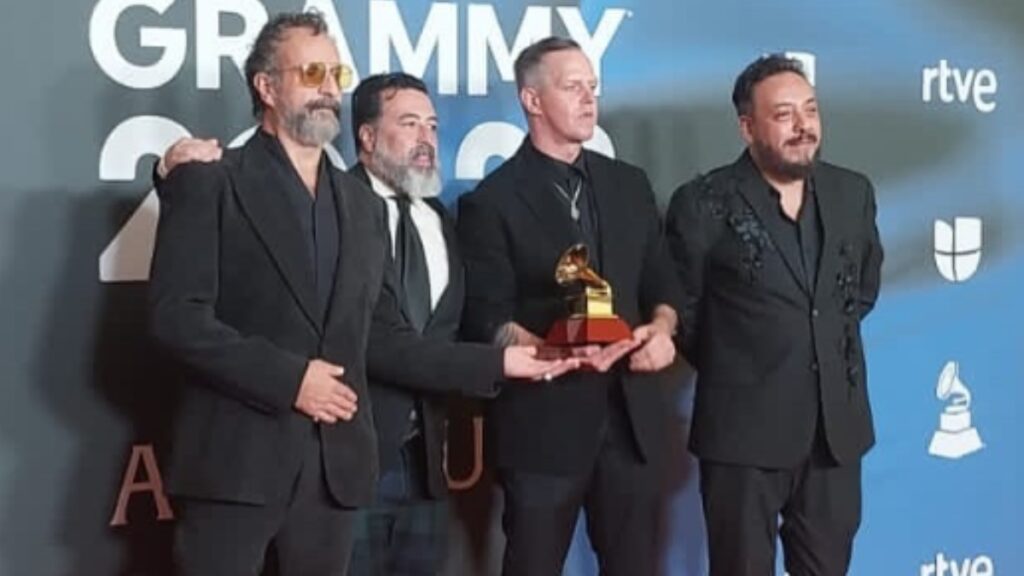 Tito Fuentes de Molotov reaparece tras estar “muerto casi tres días”; ¿qué le pasó?