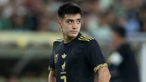 Gilberto Mora encabeza la convocatoria de la selección para el Mundial sub 20 en Chile