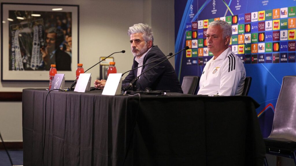 Mou en conferencia de prensa con Benfica