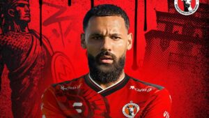 Tijuana hace oficial el fichaje de Mourad El Ghezouani, delantero procedente del Elche