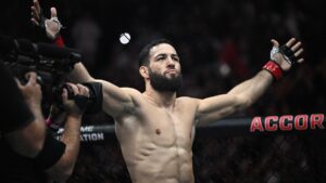 Nassourdine Imavov conquista UFC París con triunfo unánime sobre Borralho