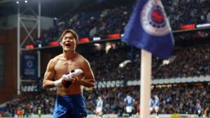 El Genk aprovecha la superioridad numérica para vencer al Rangers