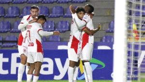 América endereza el camino: las claves del triunfo en pasto