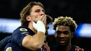 PSG mantiene el liderato con triunfo sobre Auxerre