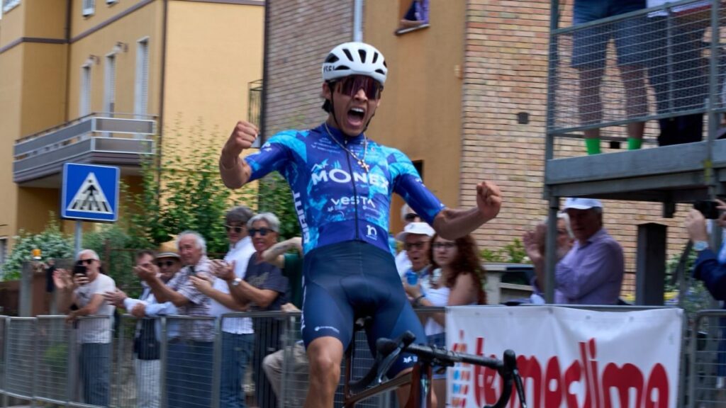 Said Cisneros se coloca en el Top 20 del Mundial de Ciclismo de Ruta Junior en Ruanda