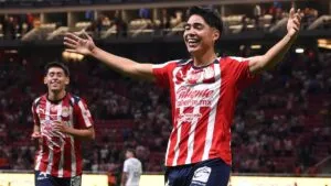 Samir Inda, el futbolista que debuta con gol en el triunfo de Chivas sobre Necaxa
