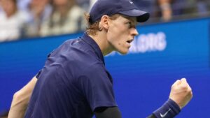 Sinner vence en un intenso partido a Auger-Aliassime y va en busca del bicampeonato en US Open