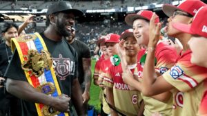 ¿Revancha en puerta ante Canelo Álvarez? Crawford no cierra la puerta