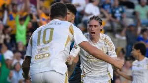 Tigres se mantiene como el equipo menos goleado y vence a Querétaro luego de tres empates