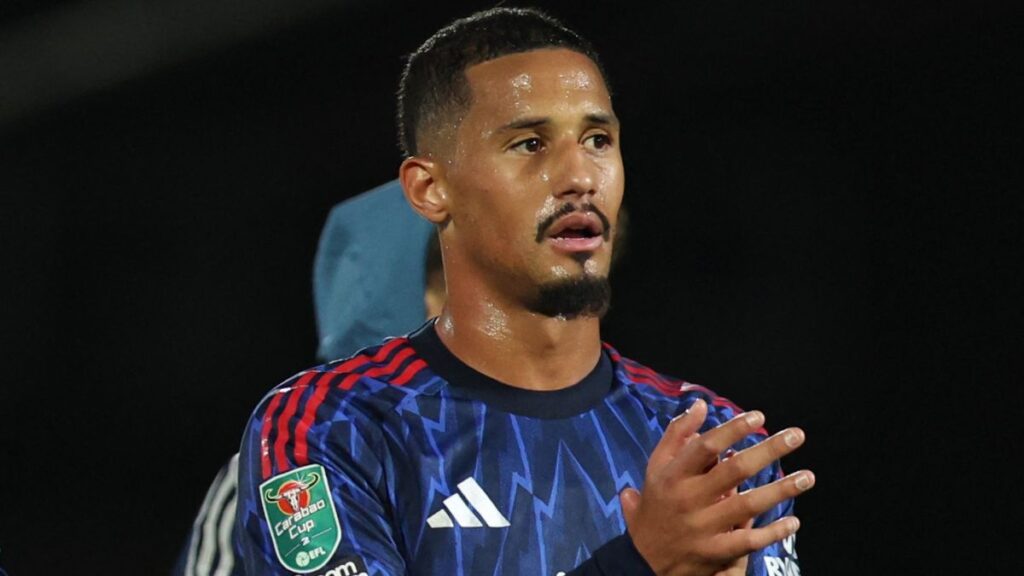 William Saliba renovaría por cinco años con el Arsenal