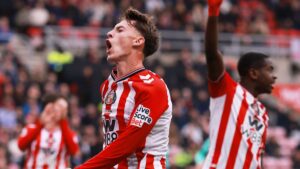 El Sunderland se hace más fuerte en casa y hunde en el pozo a los Wolves