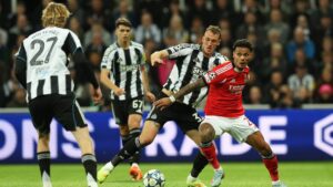 Richard Ríos sufre la debacle futbolística del Benfica