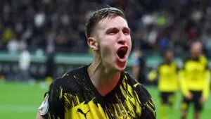 Nico Schlotterbeck, el gran mariscal del Borussia Dortmund
