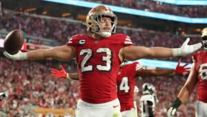 Christian McCaffrey acarrea a los 49ers al triunfo ante Falcons