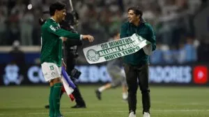 Presidenta de Palmeiras baña en elogios a Abel Ferreira, por el paso a la final